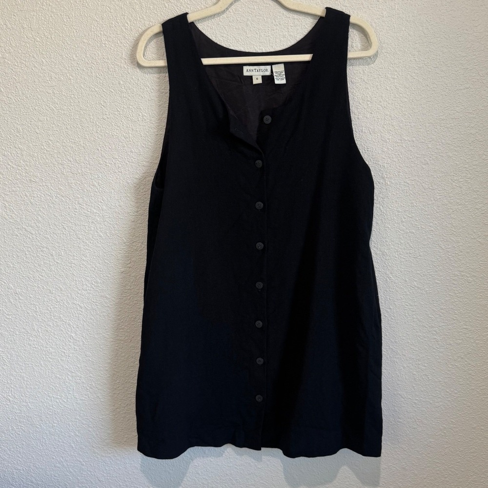 Ann‎ Taylor Vintage 100% Wool Button Front Dress Black Size 6 Pockets Classy